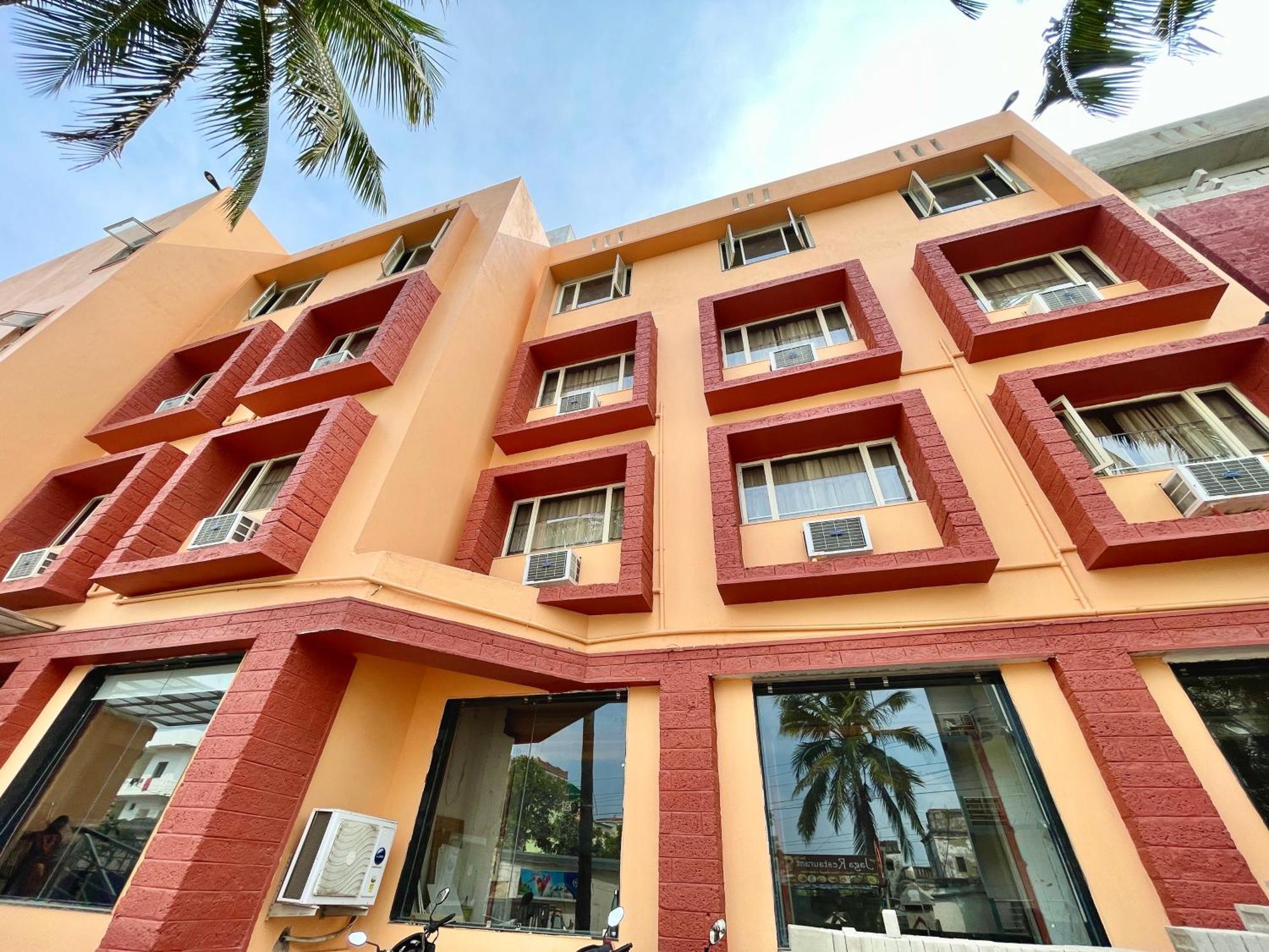 Hotel Rockbay, Puri Swimming-Pool, Near-Sea-Beach-And-Temple Fully-Air-Conditioned-Hotel With-Lift-And-Parking-Facility Zewnętrze zdjęcie